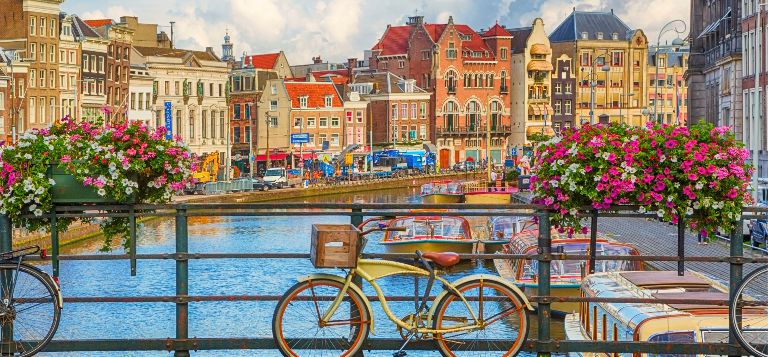 Amsterdam tra canali & biciclette - sconto studenti Trip2