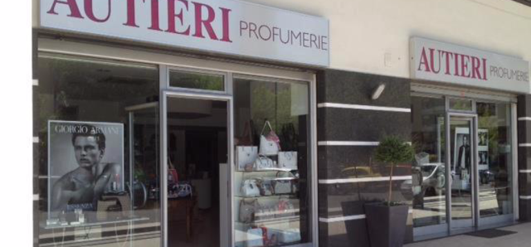 20% di sconto studenti da Autieri Profumerie Commenda